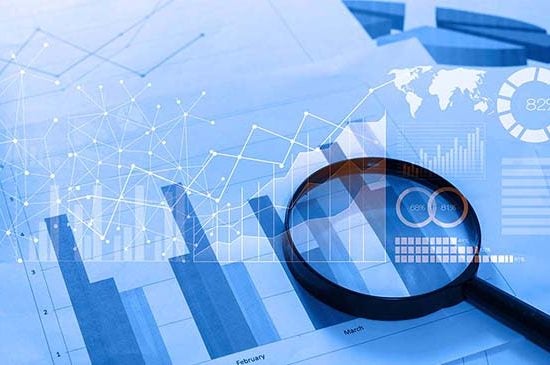 Statistics and data under a magnifying glass