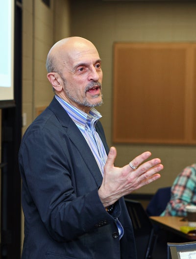 Joseph Zanoni, PhD, lectures during a class.