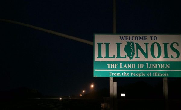 A billboard at the Illinois state border stating: Welcome to Illinois, the Land of Lincoln.